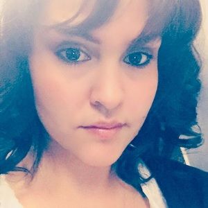 Meet your Posher, Karina